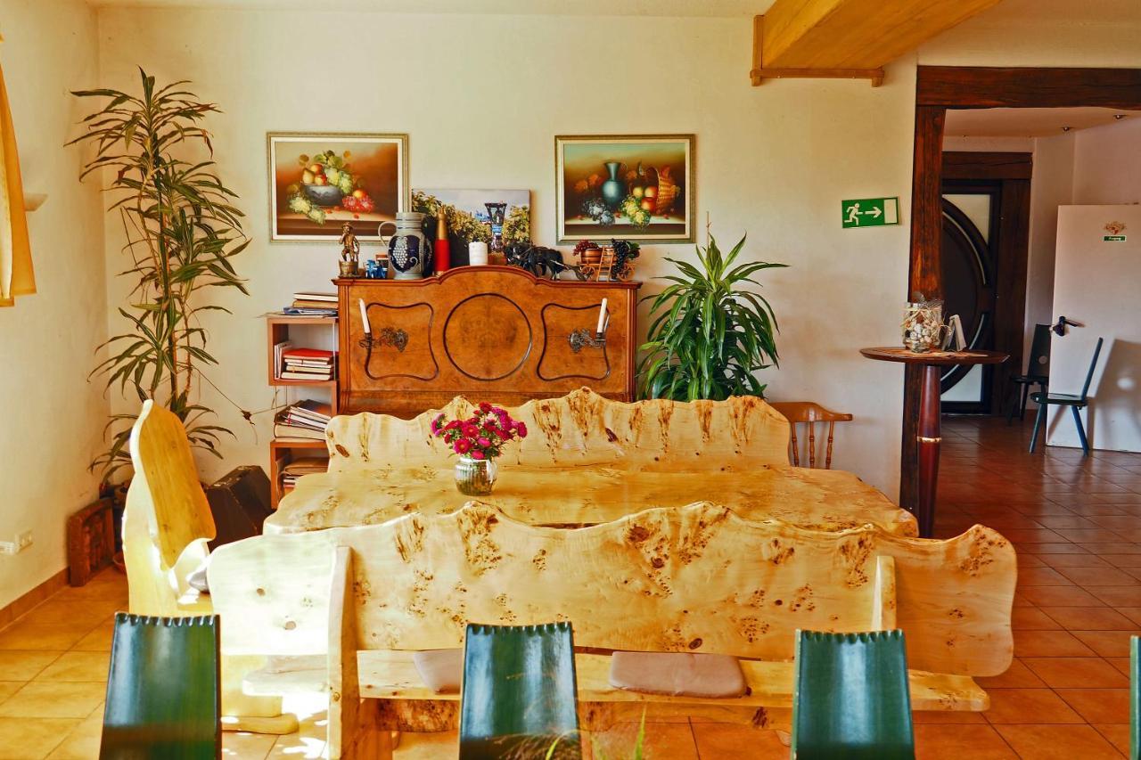 Appartement Privatweingut Schmidt à Heitersheim Extérieur photo